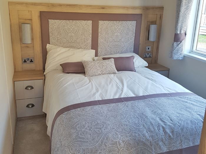 Photo of Caravan on Oakdene Forest Park