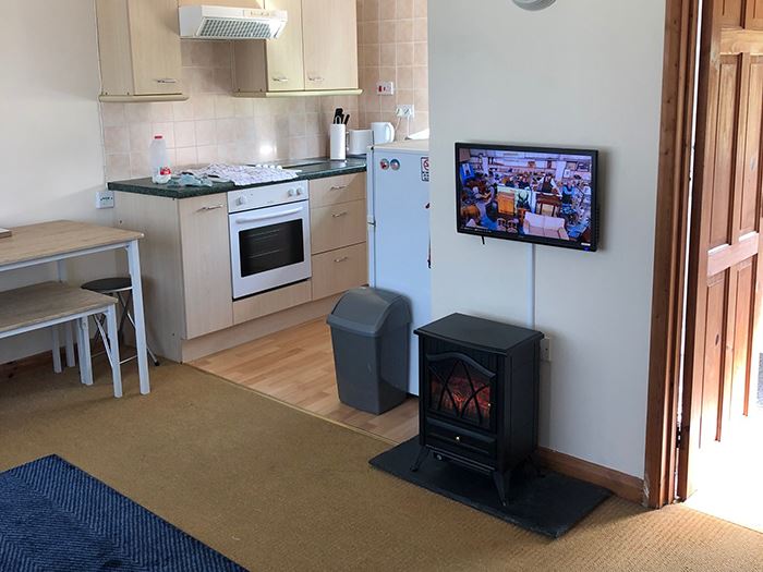 Woodland set chalet on Bideford Bay Holiday Park