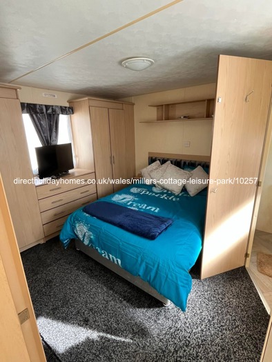 Master Bedroom With En-Suite