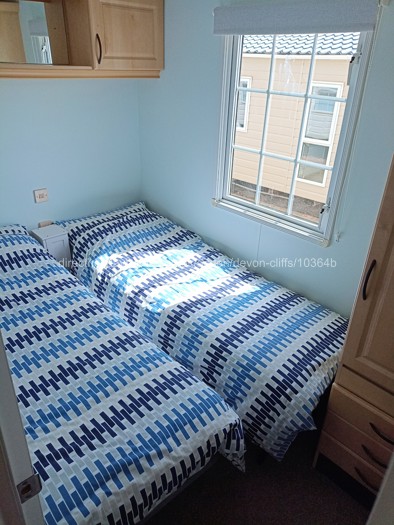 2nd Bedroom as a twin