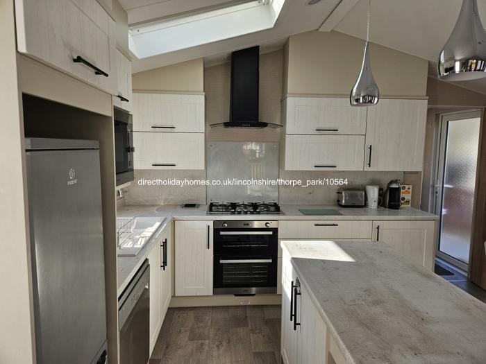 Spacious kitchen