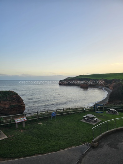 View from Pebbles Restaurant Alfre 