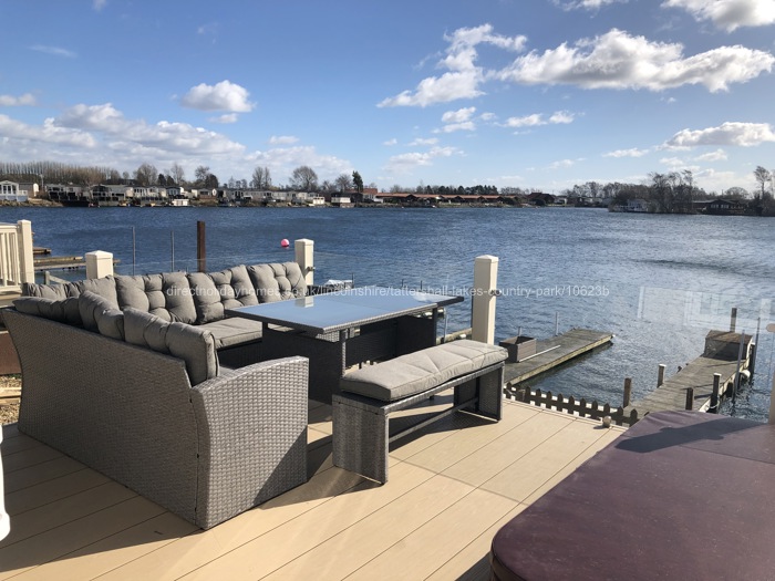 Tattershall Lakes Country Park