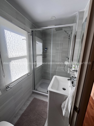 Bath room 