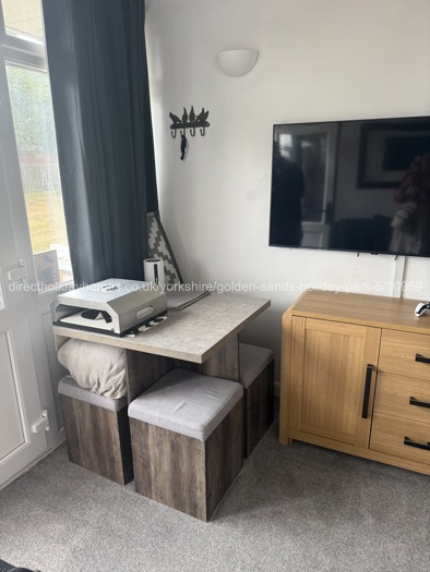 Dining table cube stools 