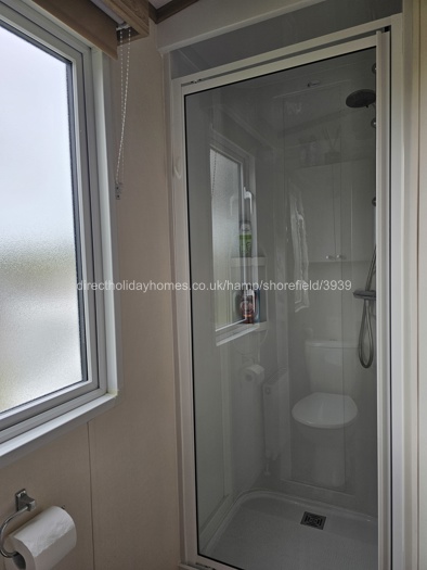 Ensuite shower