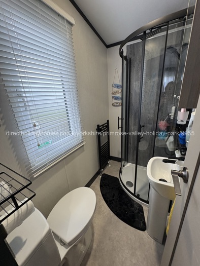 Ensuite shower room