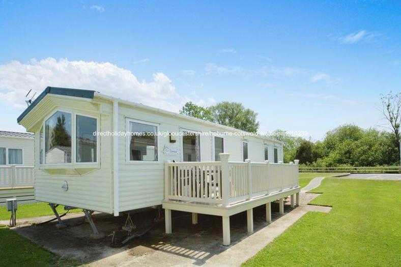 Photo of Caravan on Hoburne Cotswold Water Park