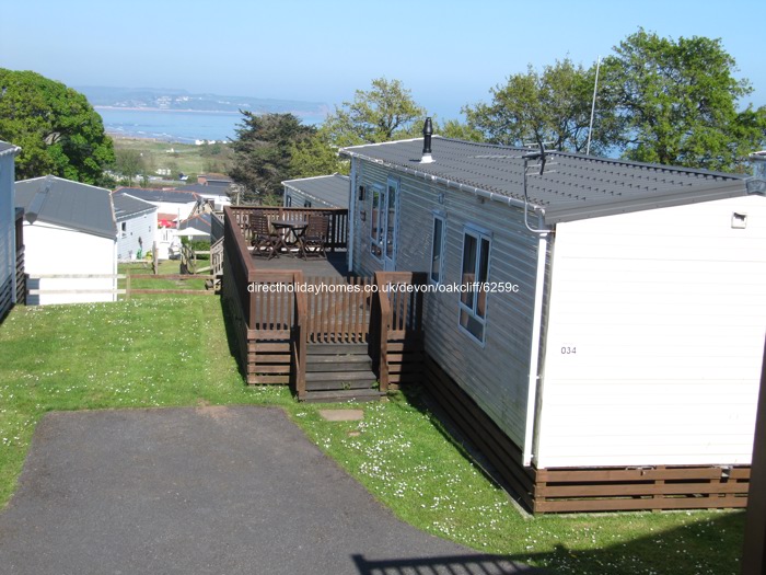 Oakcliff Holiday Park