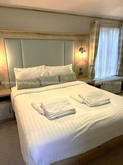 King Size Bed