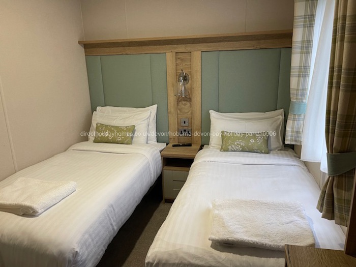Full size Single beds +TV