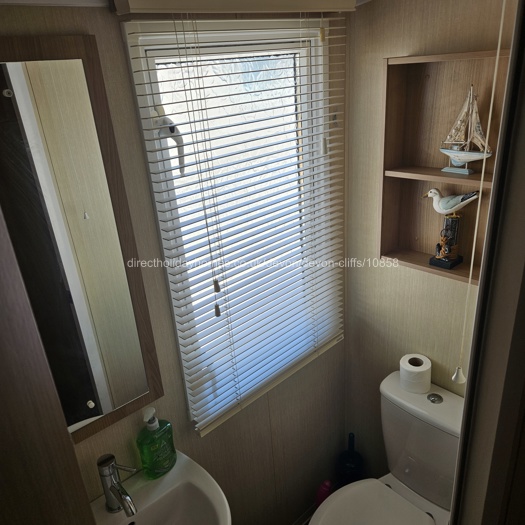 Bedroom 1 Ensuite