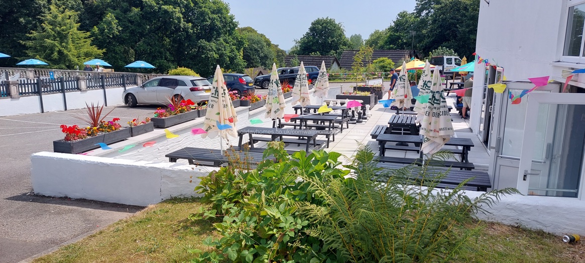 Outside seating at bar