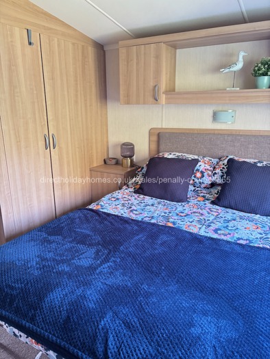 King bed
