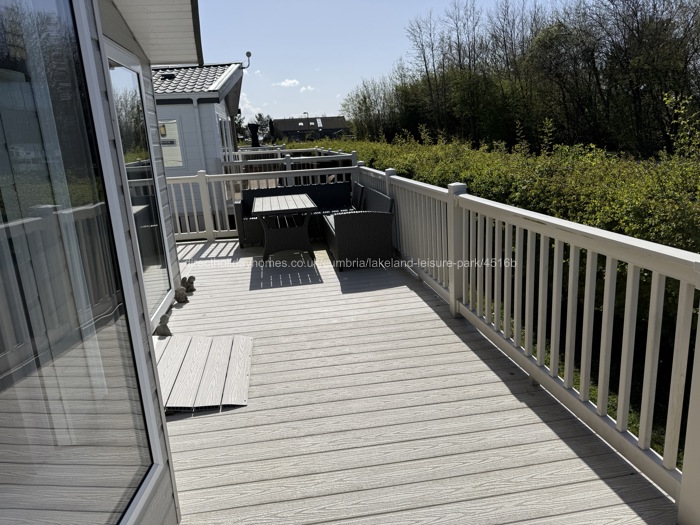 Large front decking and large side 