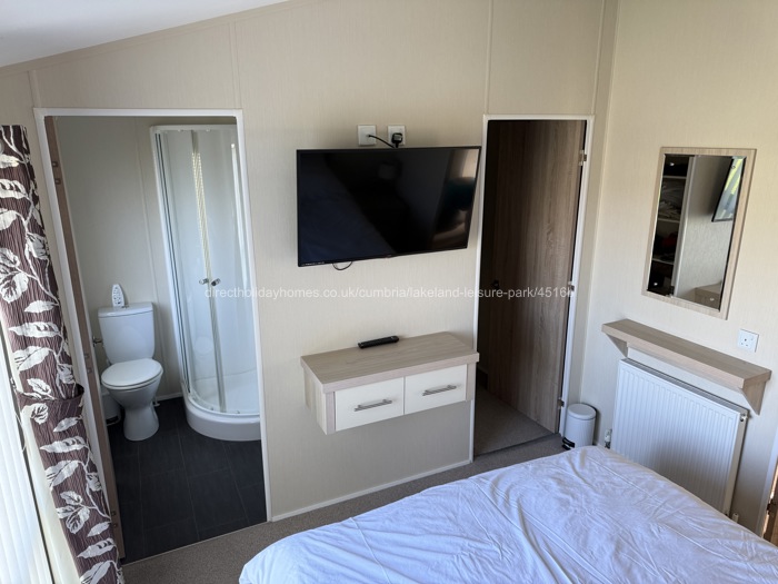 En suite shower room 
