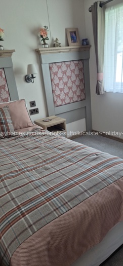 Twin room which can be setup for on