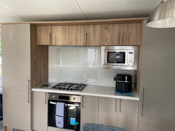 Cooking, fridge freezer & storage