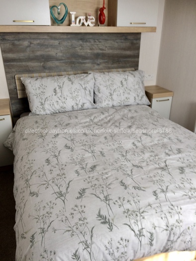 Master double bedroom with en suite