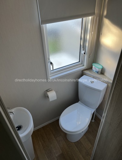 Master Bedroom En Suite