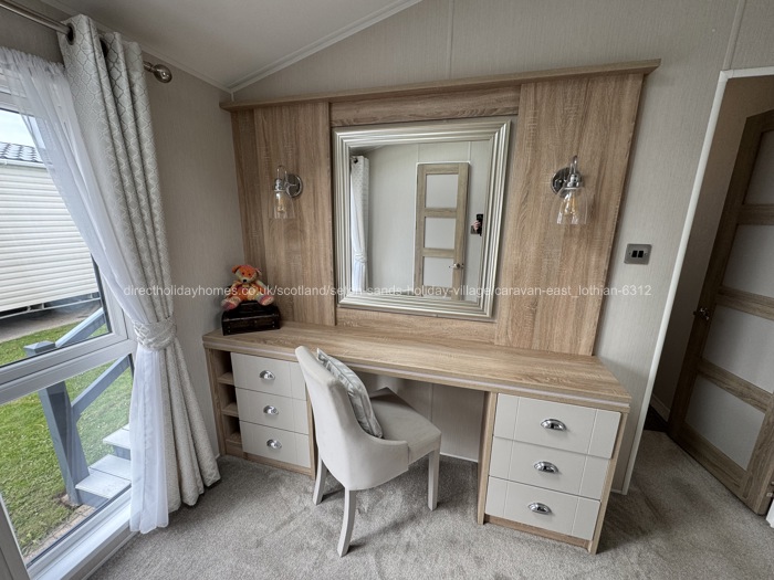 Dressing table with large mirror,