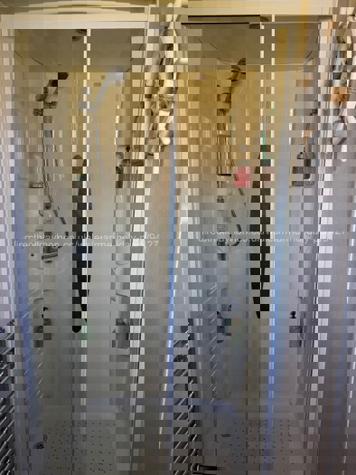 Master bedroom bathroom 