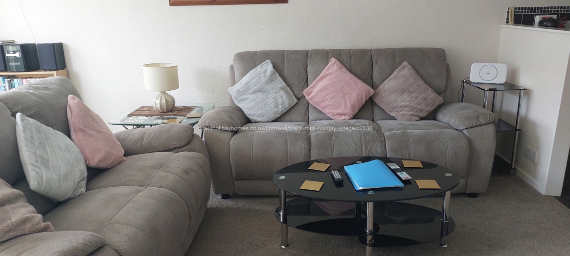 Lounge area to relax and watch T.V