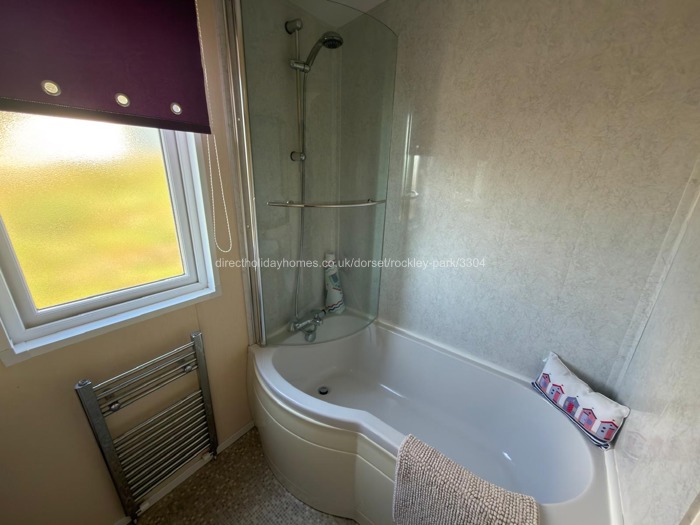 En suite with WC and shower