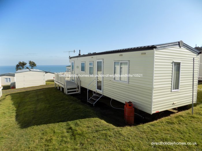 Static caravan for private sale in Whitecliff Bay
