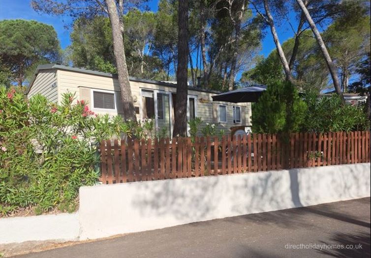 Mobile home for private sale in South France