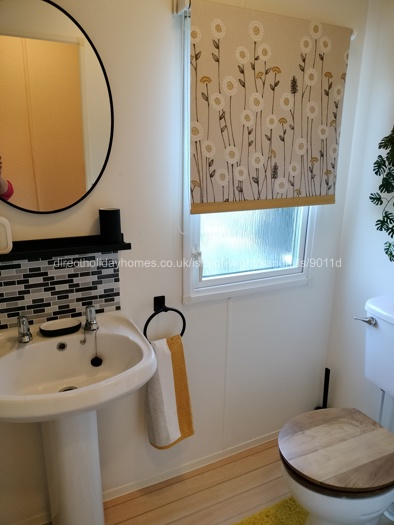 Spacious family shower room 