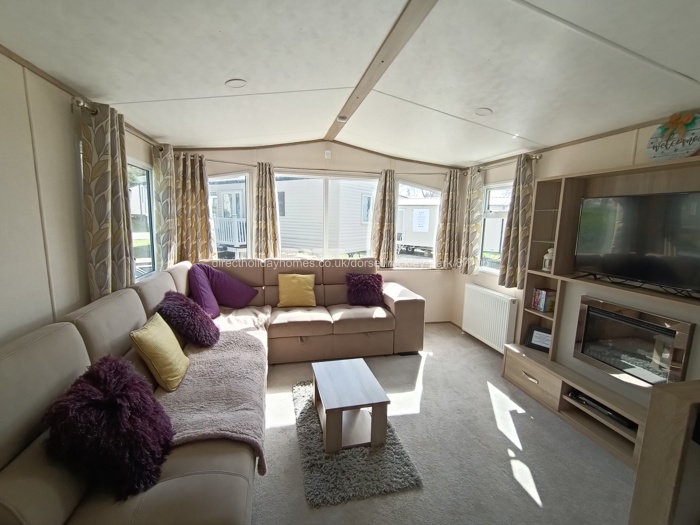 Lounge with pullout Double Bed