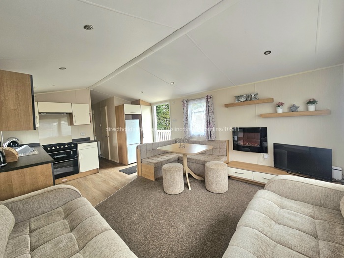 Living area Yvonne's Caravan