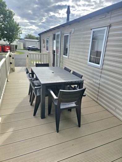 View 2 on decking Yvonne's Caravan 