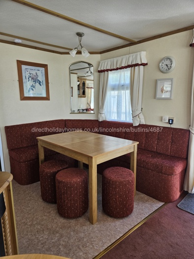 RIMINI - DINING AREA 