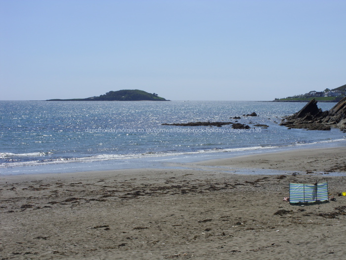 Beach view to Looe island
