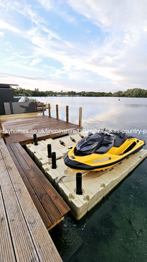 Photo of Lodge on Tattershall Lakes Country Park