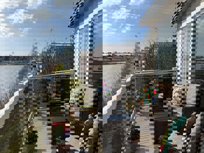 Full wrap around decking