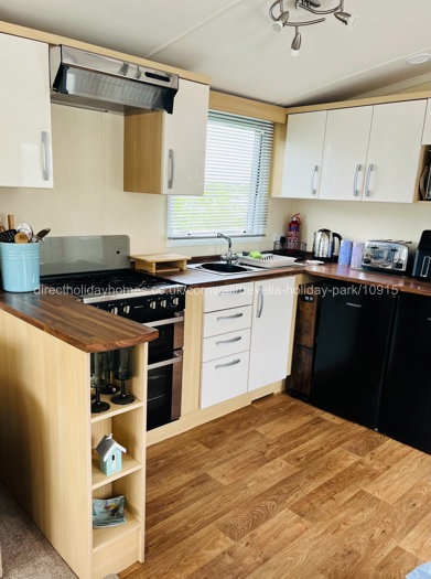 Well equipped kitchen