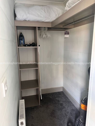 Walk-In Wardrobe