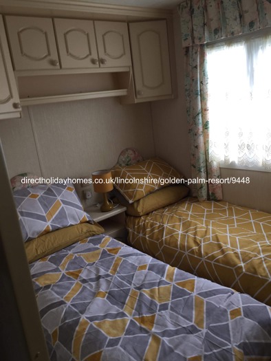 Twin room 