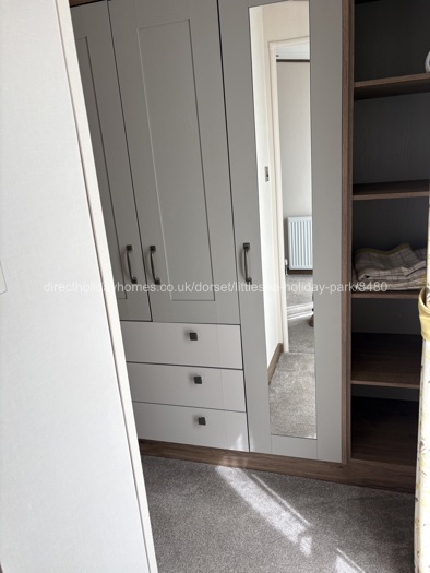 Master bedroom dress area