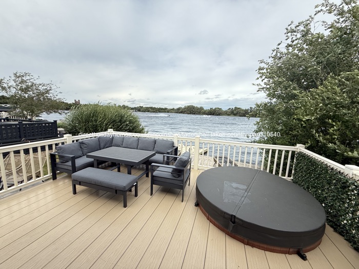 Photo of Lodge on Tattershall Lakes Country Park