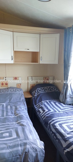 Bedroom 1 twin single beds 