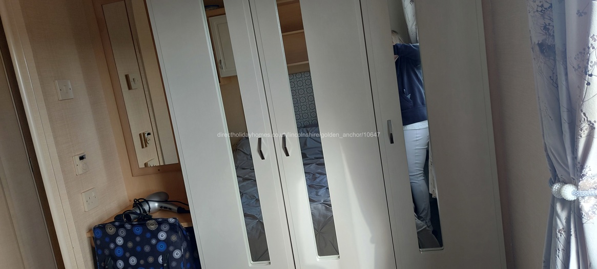 Main bedroom wardrobes 