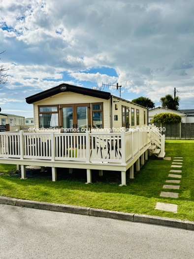 Photo of Caravan on Hoburne Naish