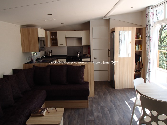 Photo of Caravan on Camping Montana Parc (formerly Parc St James)