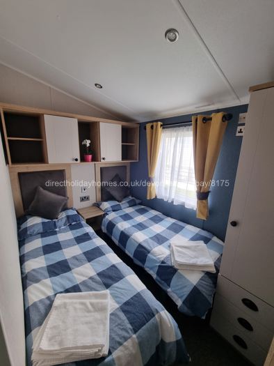 Twin Bedroom, with USB socket