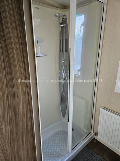 shower/ toilet 1