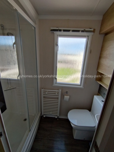 Main Shower Bathroom